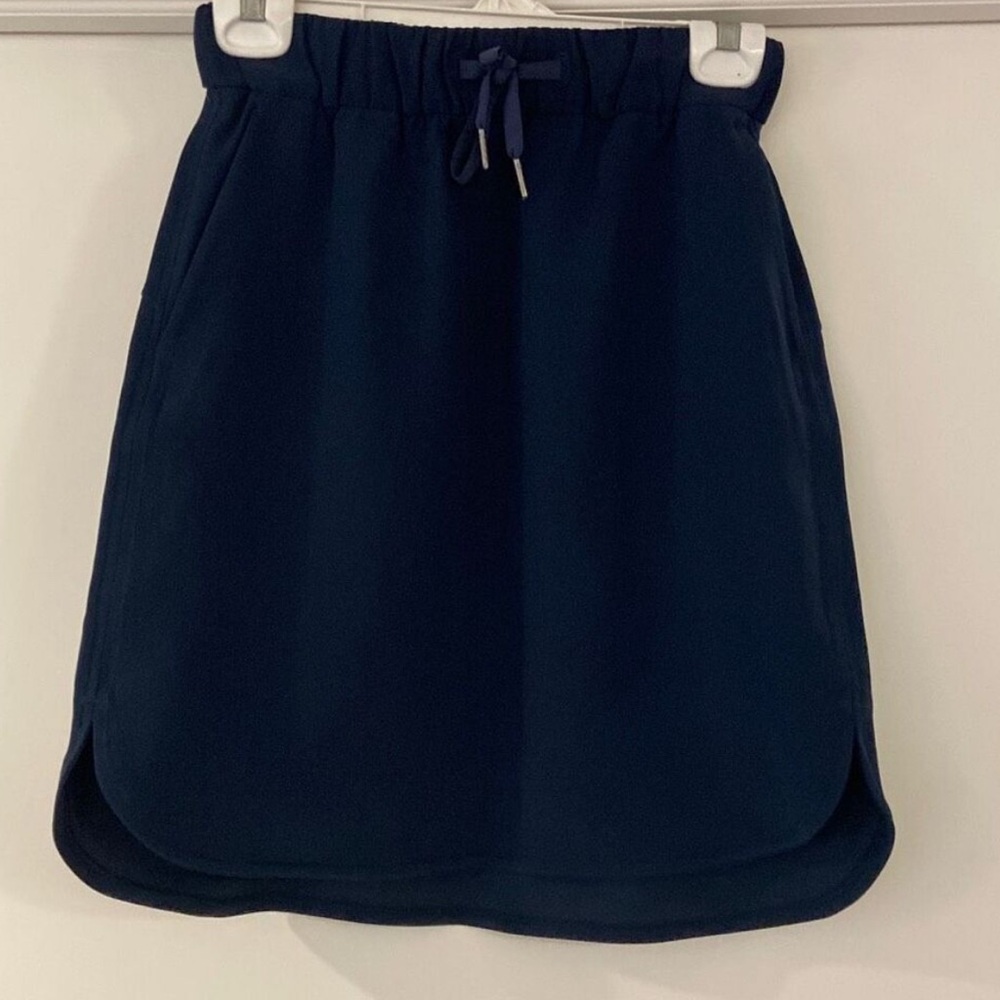 Lululemon athletic skirt 4